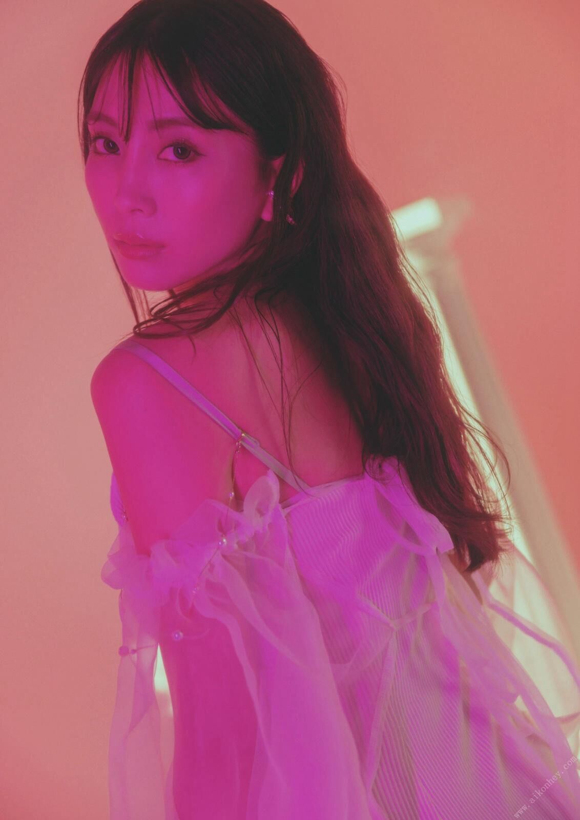 Tomomi Morisaki Love Art