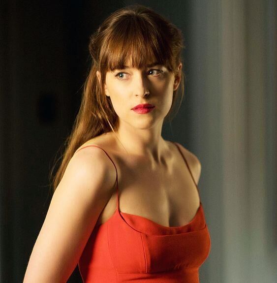 Hair da garota perfeita da Dakota Johnson