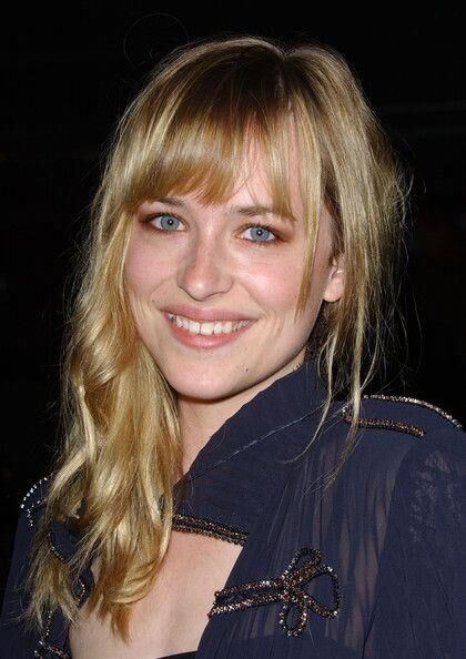 Hair da garota perfeita da Dakota Johnson