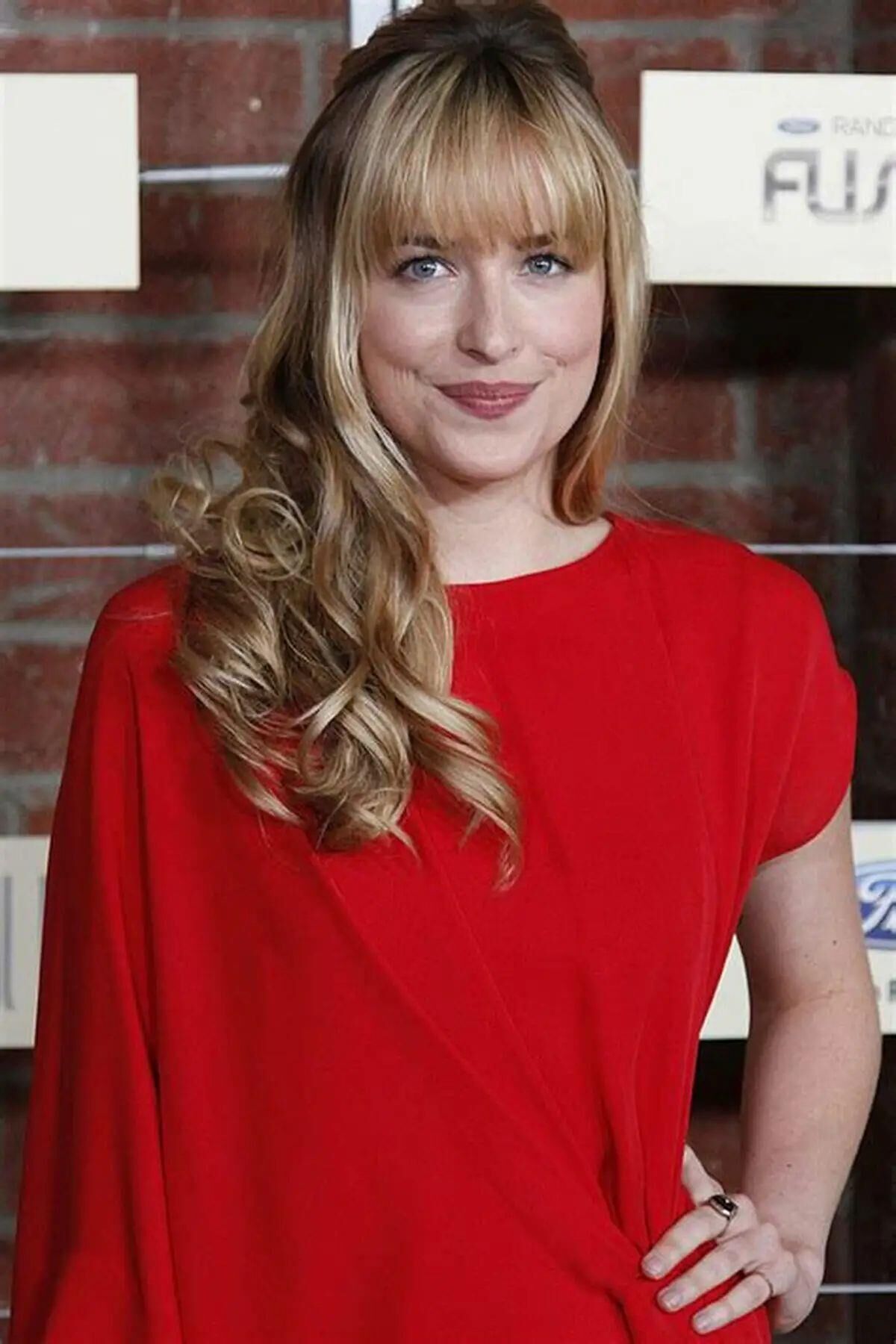 Hair da garota perfeita da Dakota Johnson