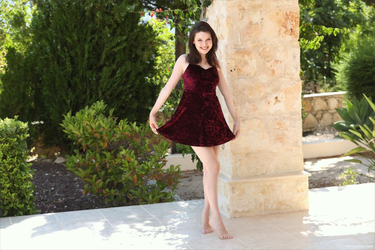 AMELIA VELVET Touch