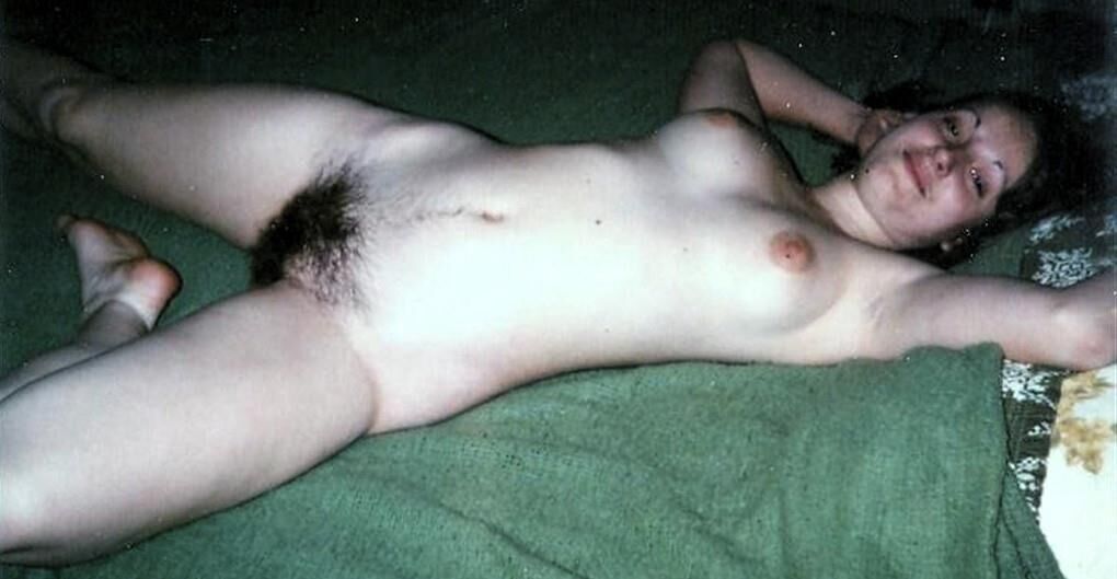 Come to bed with me