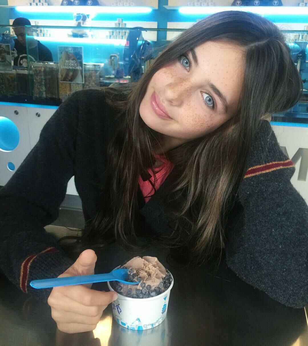 Non Nude 