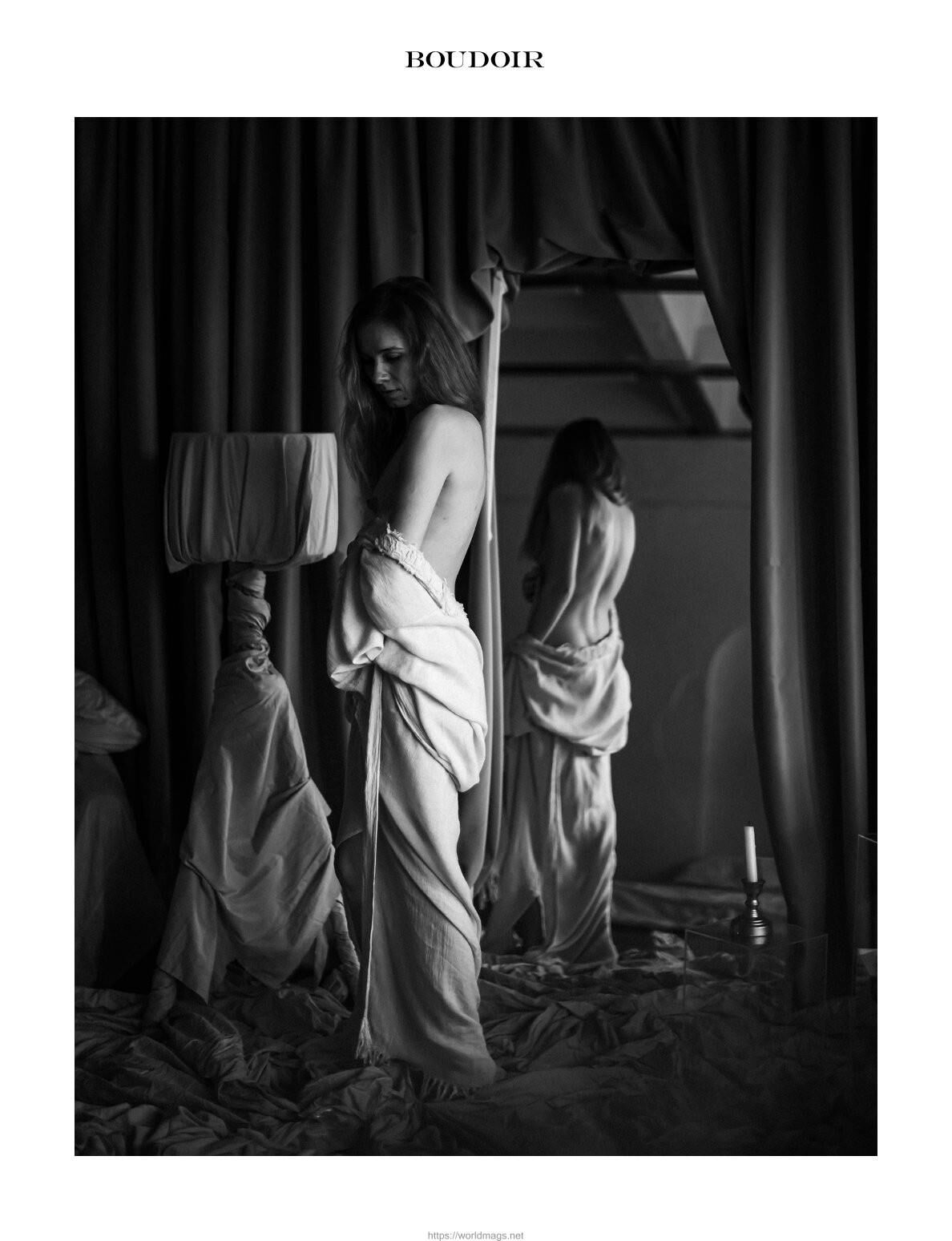 Boudoir Inspiration - June Artistic Nude Edição