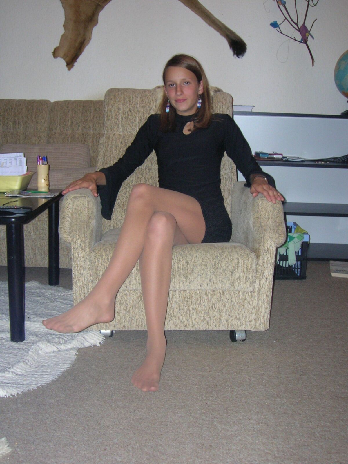 Crossed Leg Lookers