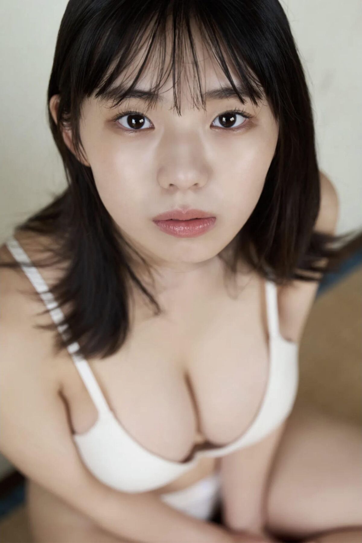 Kikuchi Himena Monthly Girl 