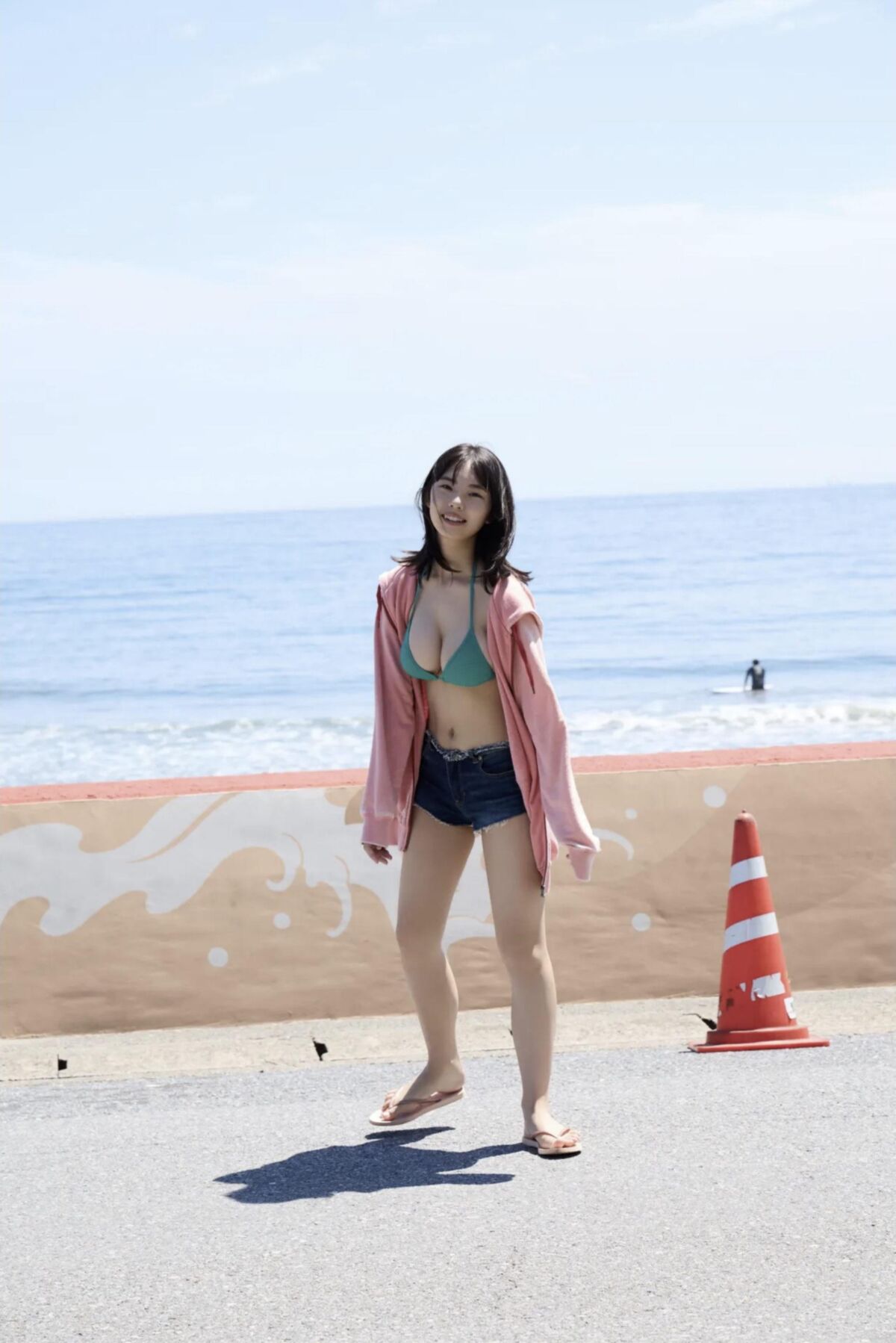 Kikuchi Himena Monthly Girl 