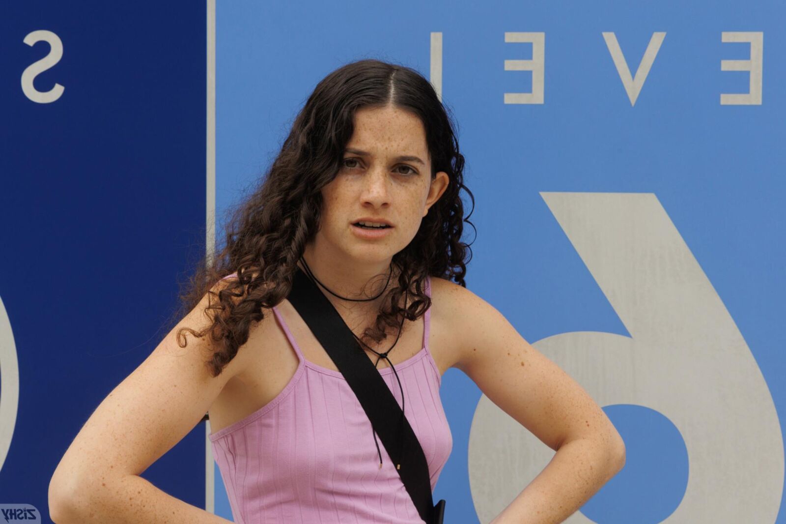 Gabriella Noren Bullish em Spex