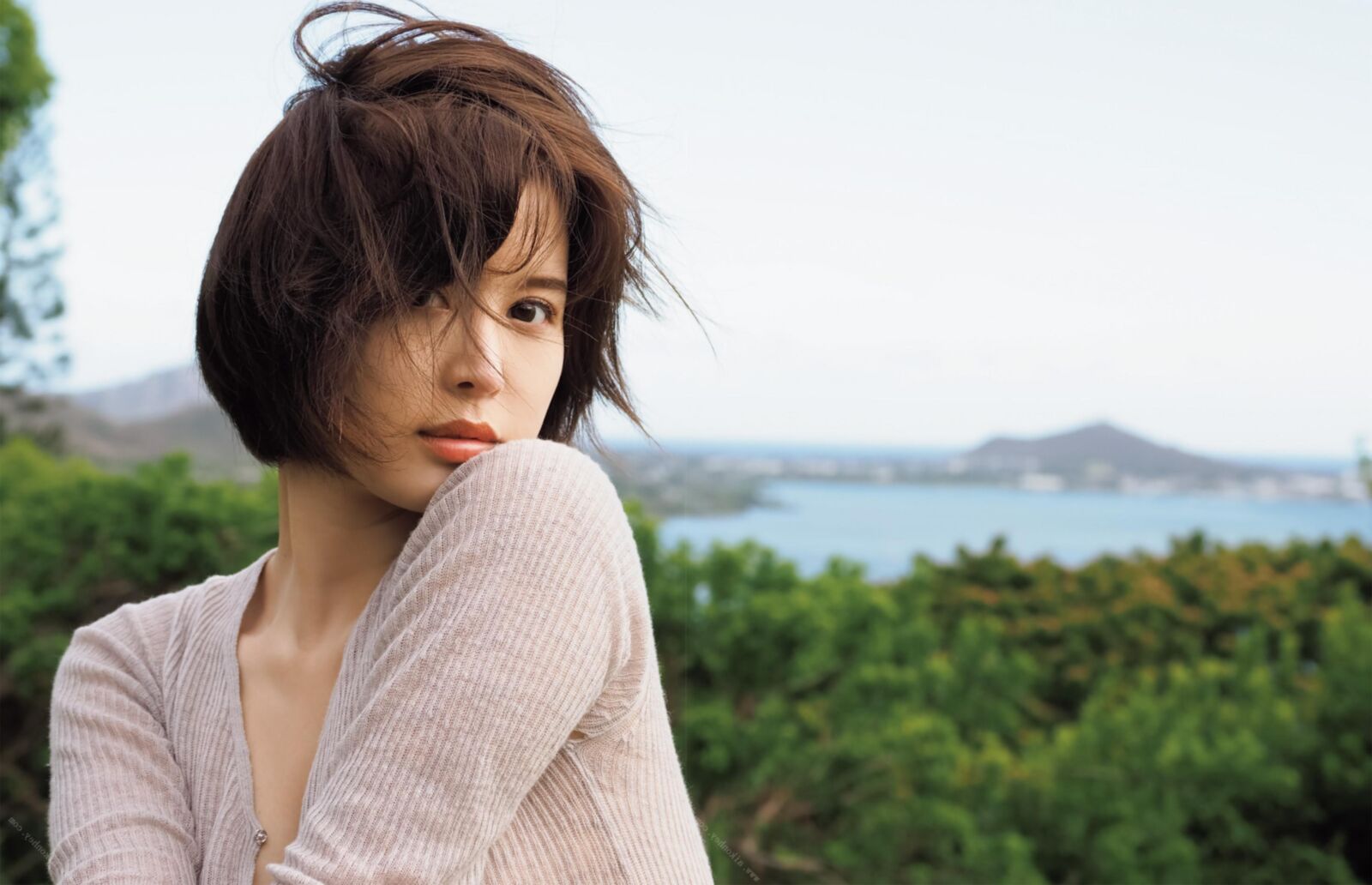 Aoi Tsukasa Masquerade
