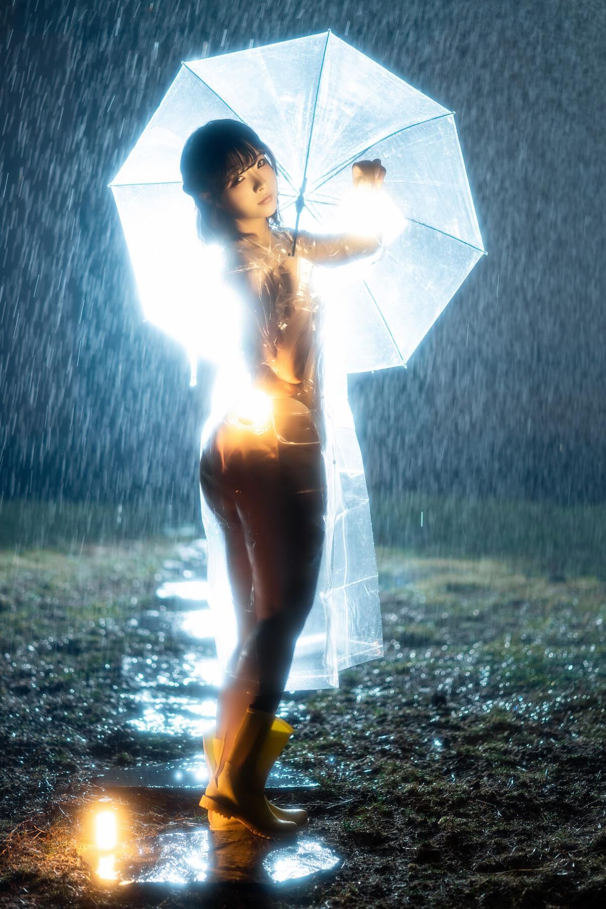 Yuuhui Dance Solo on a Rainy Night