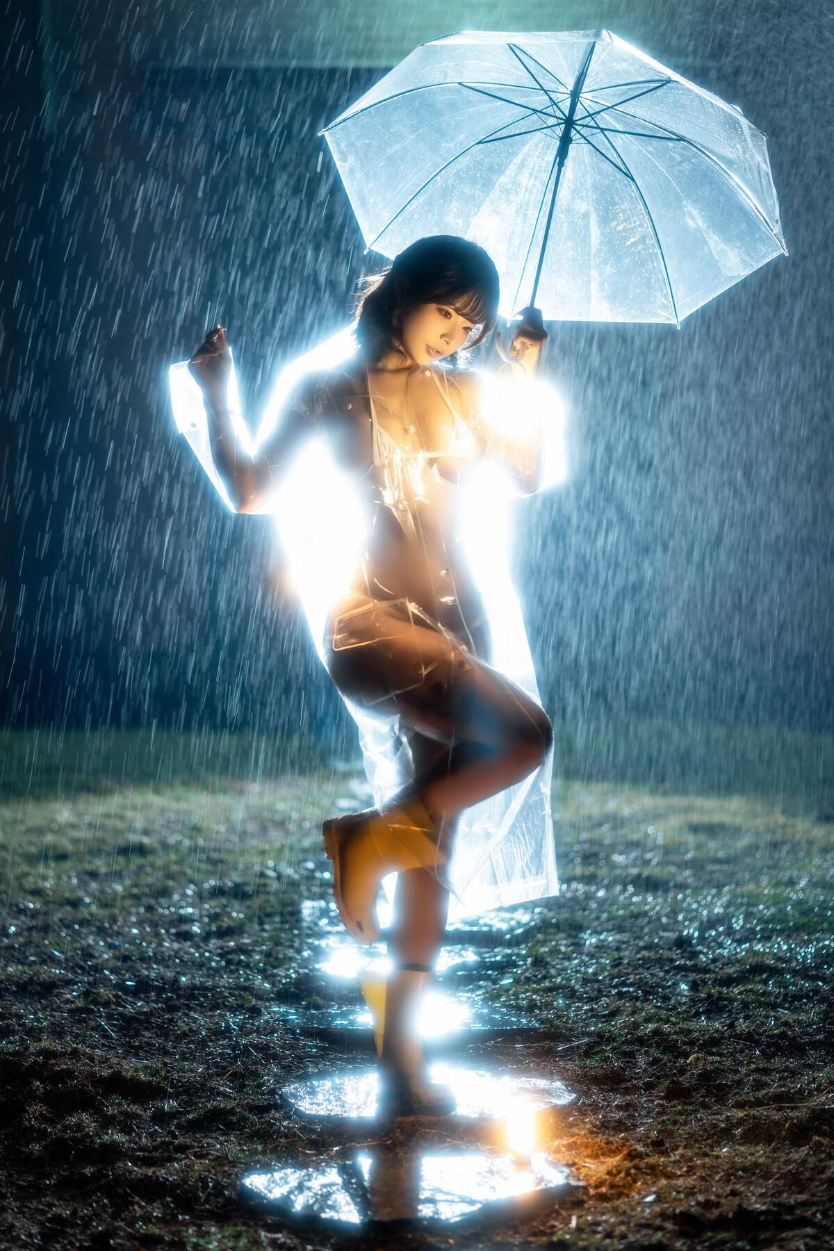 Yuuhui Dance Solo on a Rainy Night