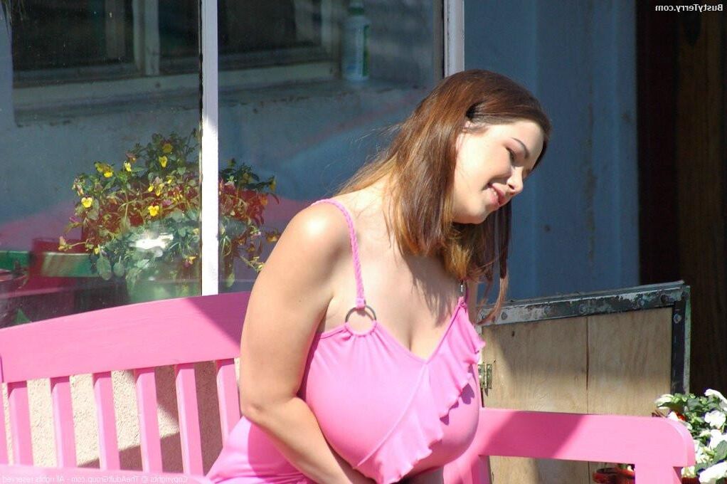 Terry Nova Pink Bank