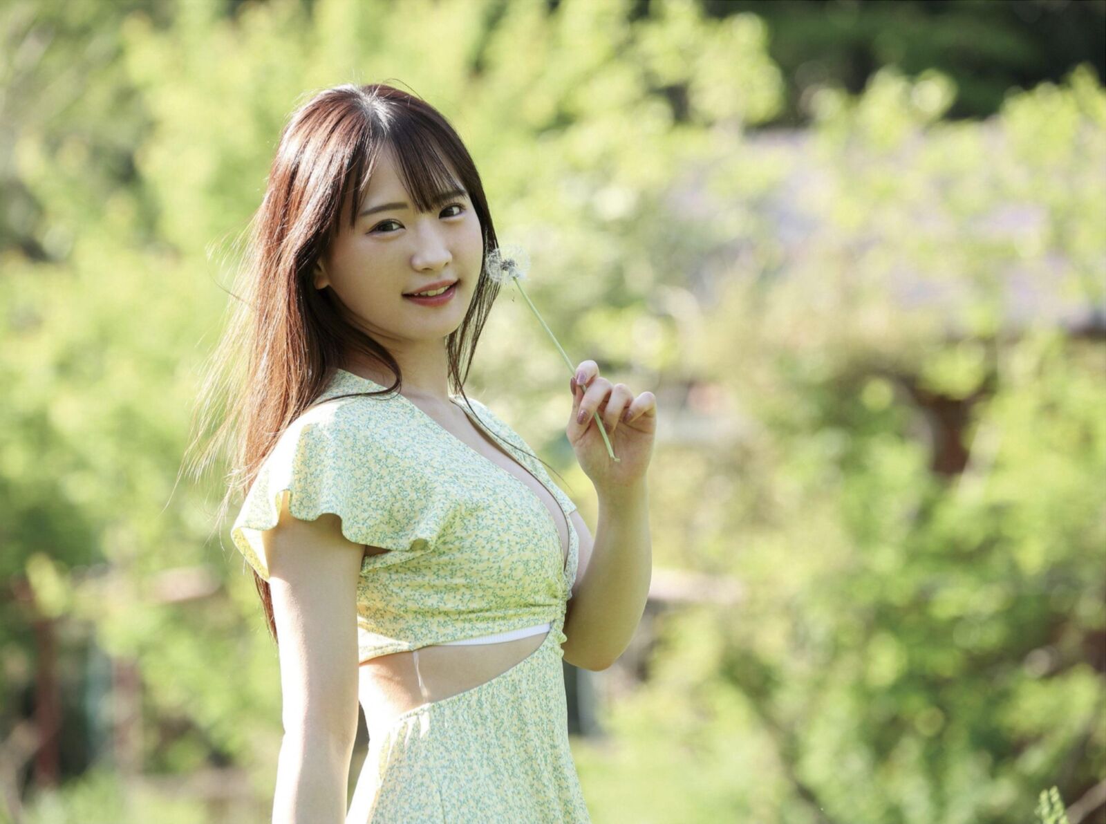 Narumi Hirose Wrapped in the Wind