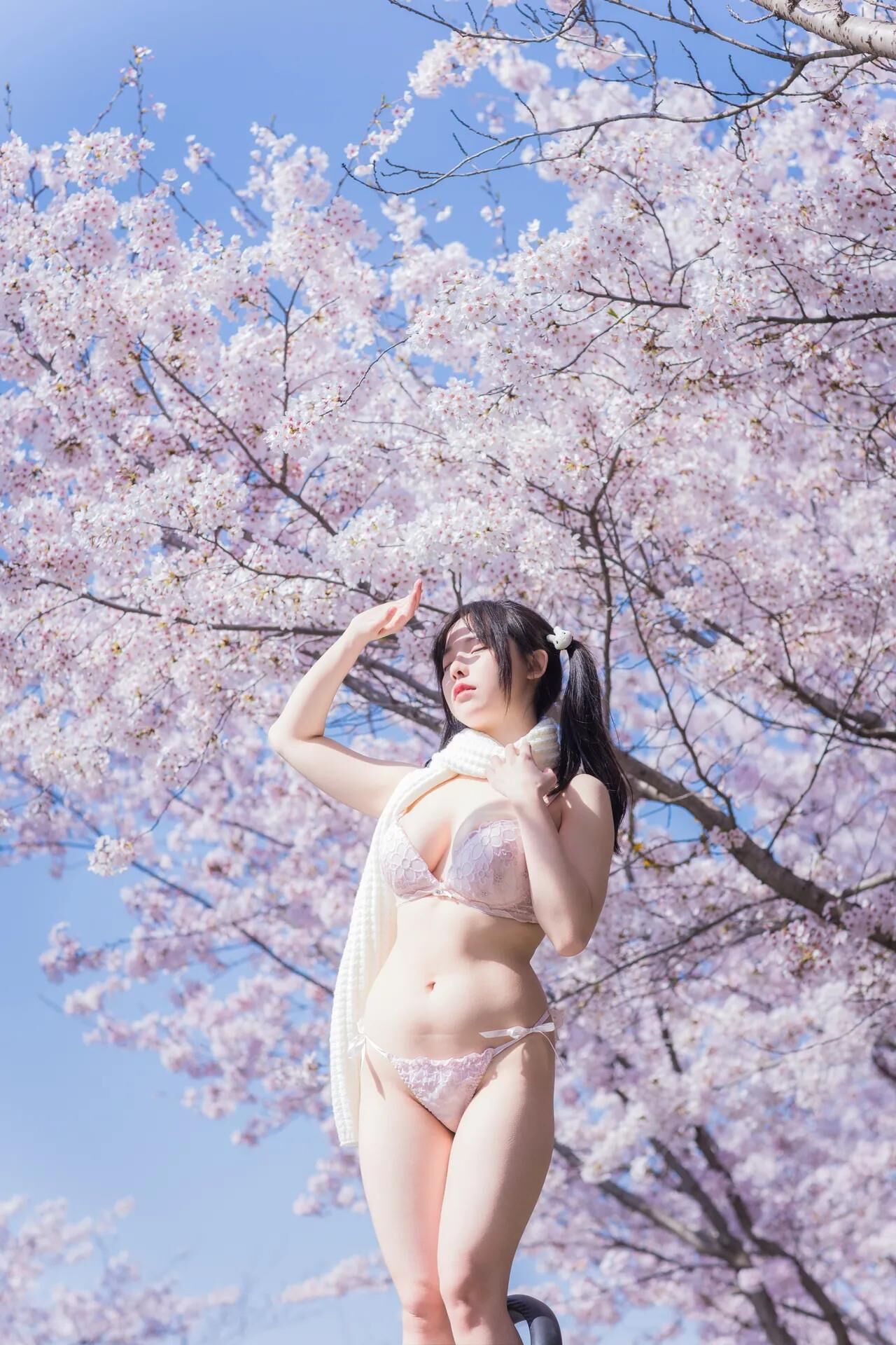 Six Flavors Emperor Sauce Sakura Girlfriend