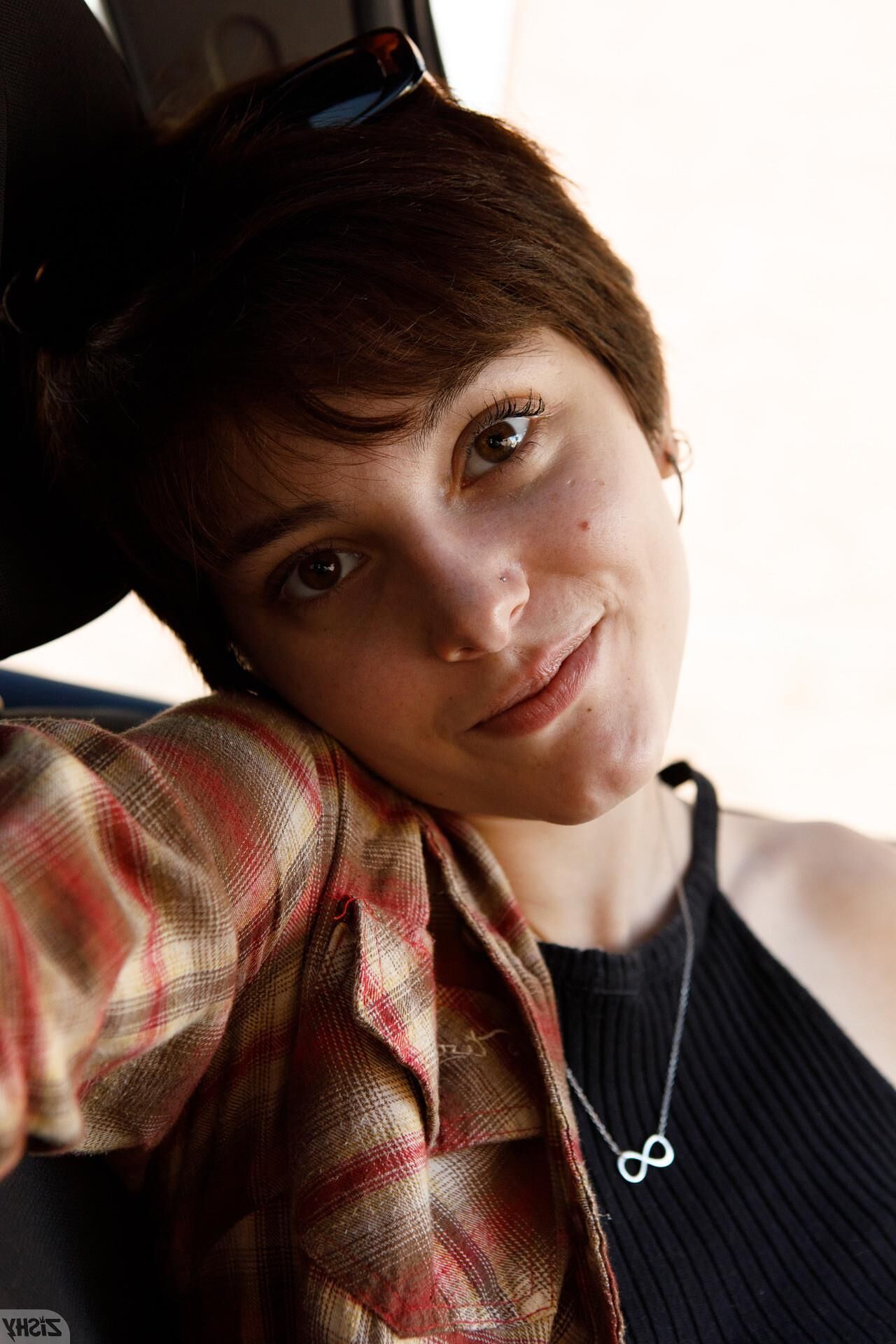 Miquela dezza素敵な旅行