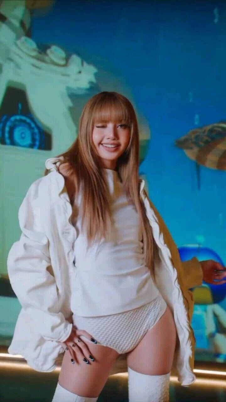 Lisa Blackpink