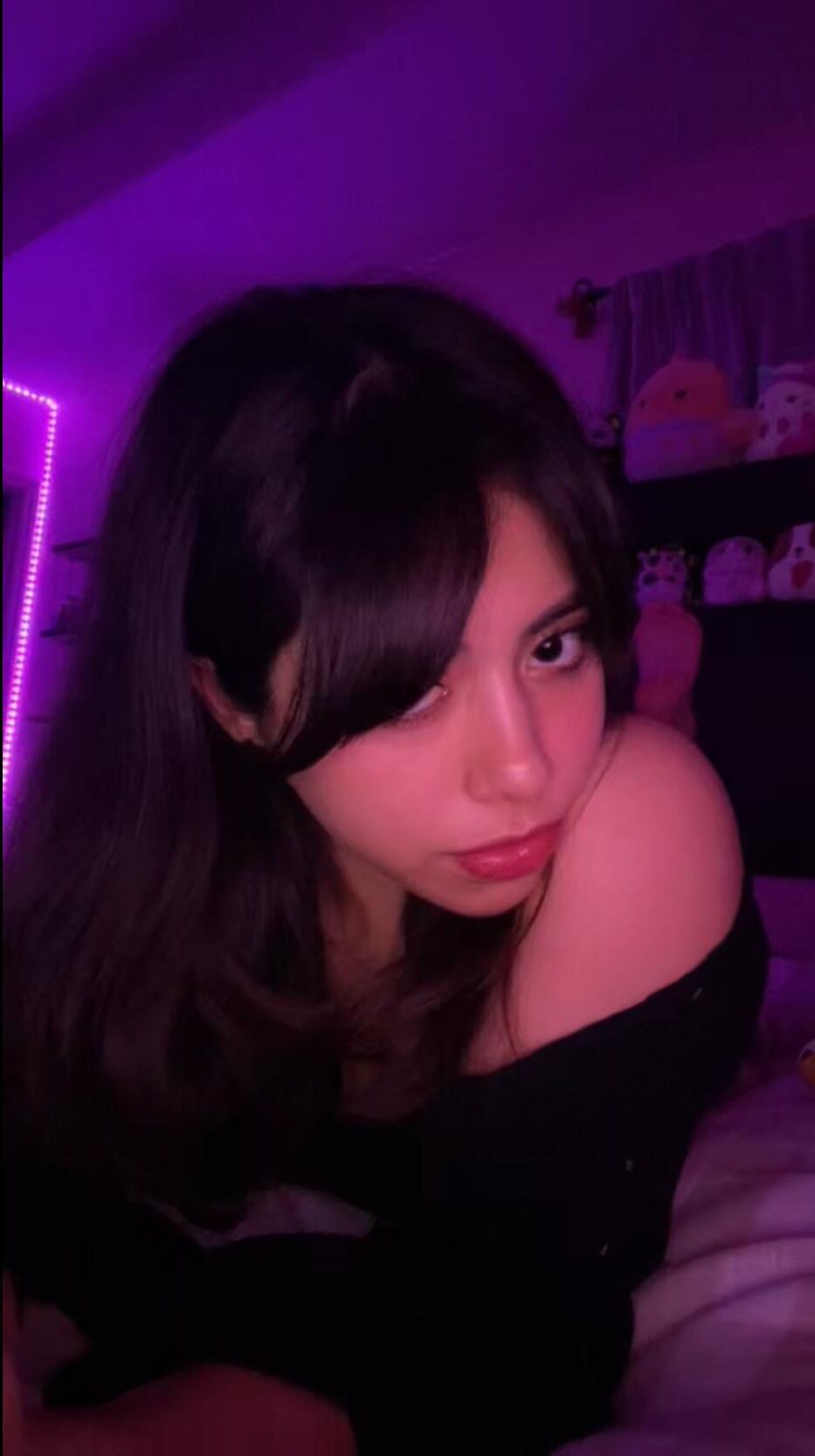 Carolina Latina Nurse W Solas bonitas