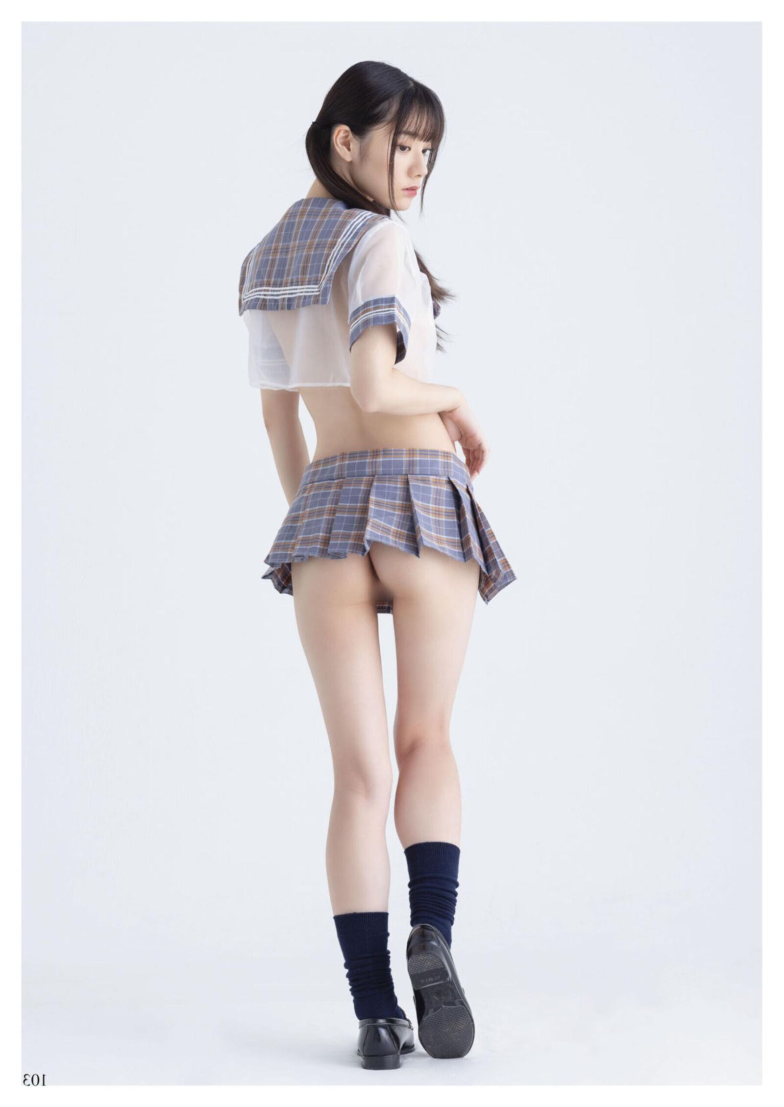 Rena Miyashita Premium Nude Pose Book