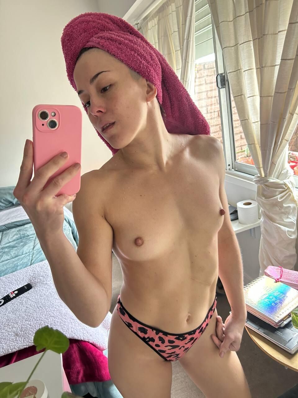 Fighting Girl 