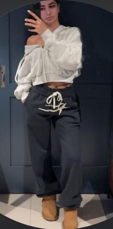 Lily a