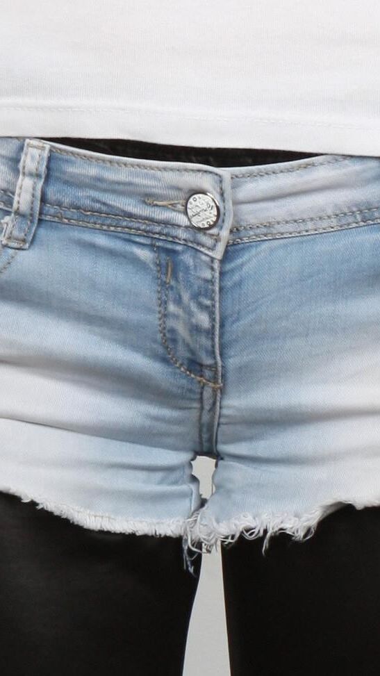 SHORT JEANS
