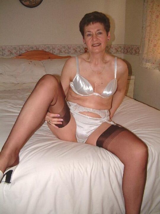 Grannies de lingerie
