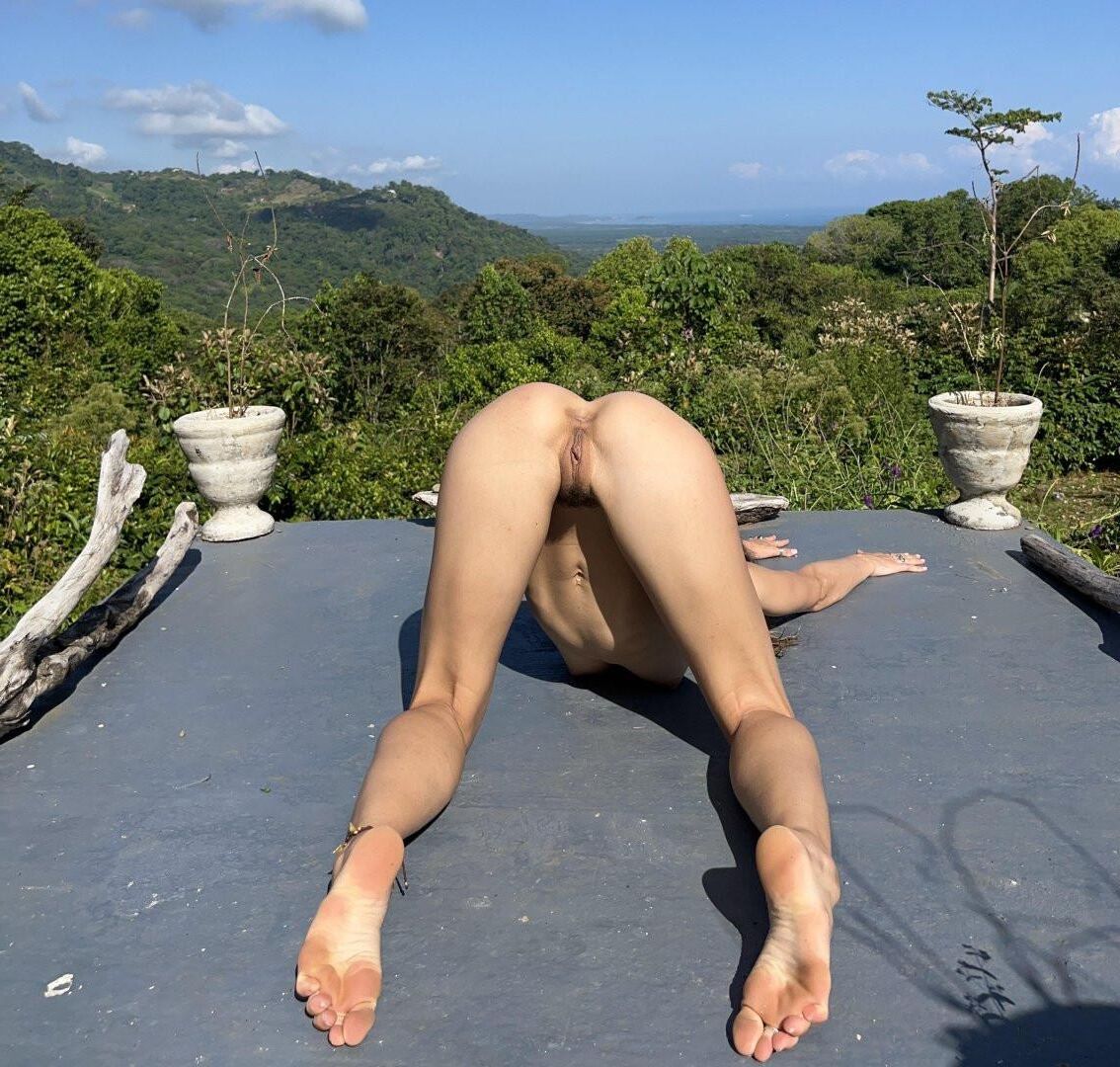 Ass up for your masters 