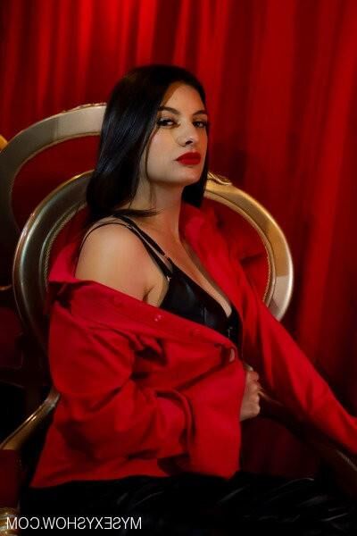 abril_foxxx_squirt at MySexyShow.com