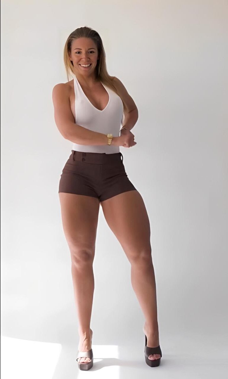 Milf thighs I cum to