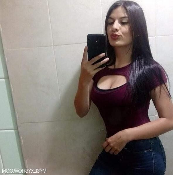 abril_foxxx_squirt at MySexyShow.com