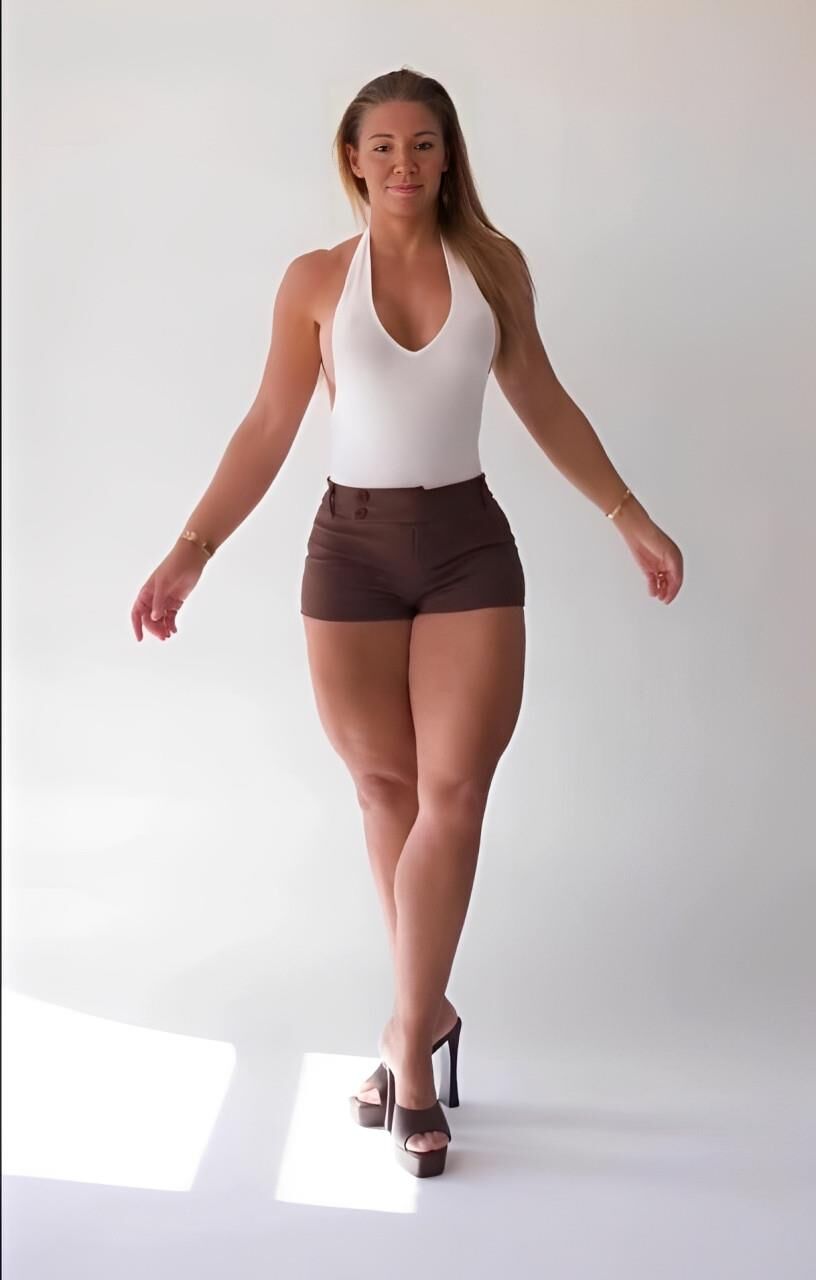 Milf thighs I cum to
