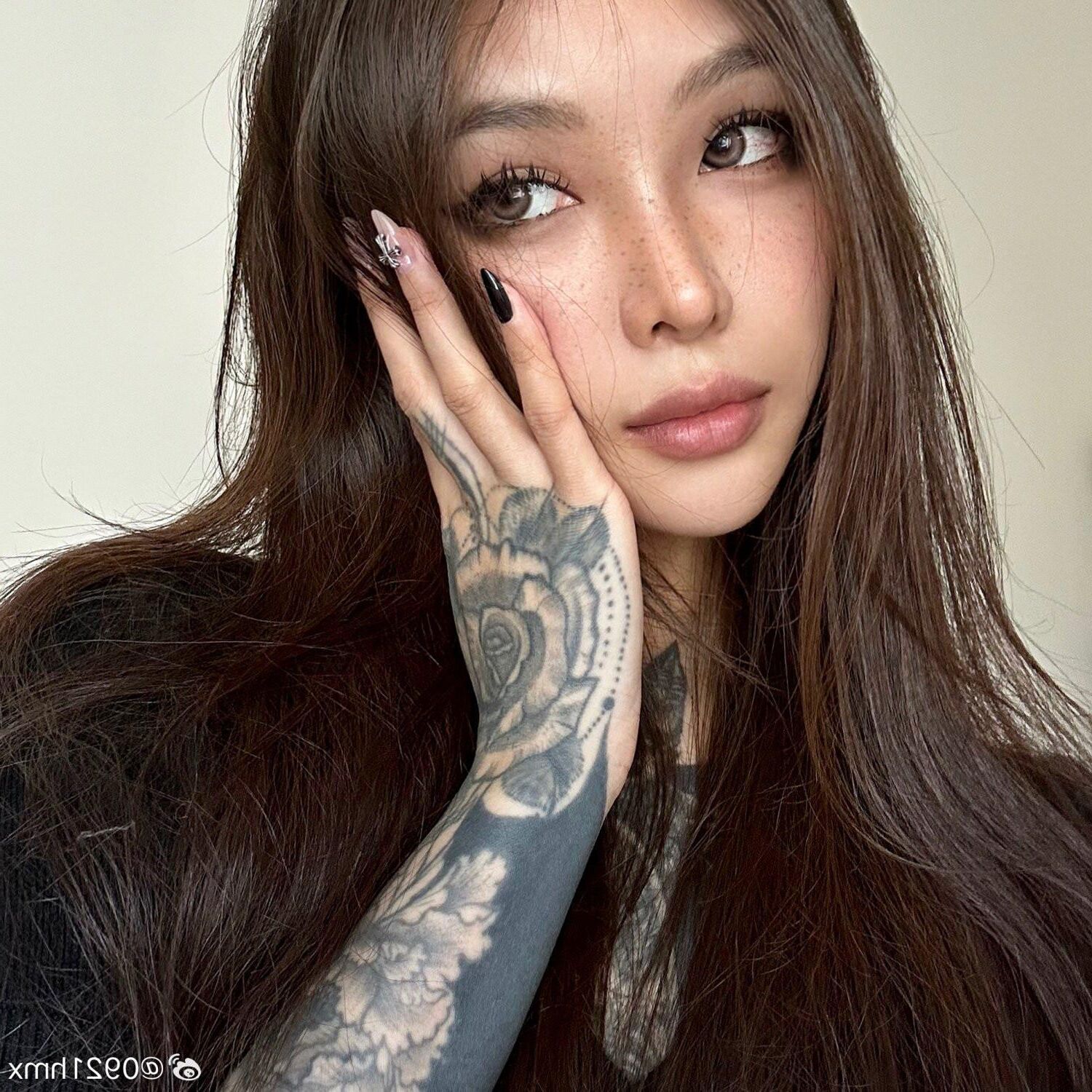 中国のアジアのゴス・バディの女