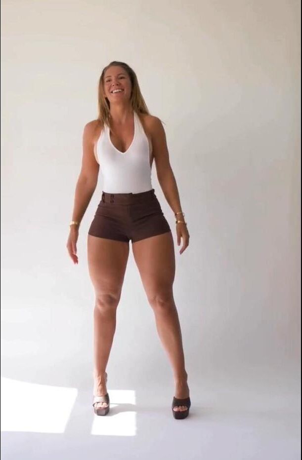 Milf thighs I cum to