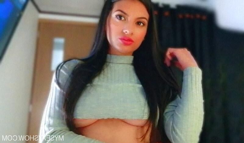 abril_foxxx_squirt at MySexyShow.com