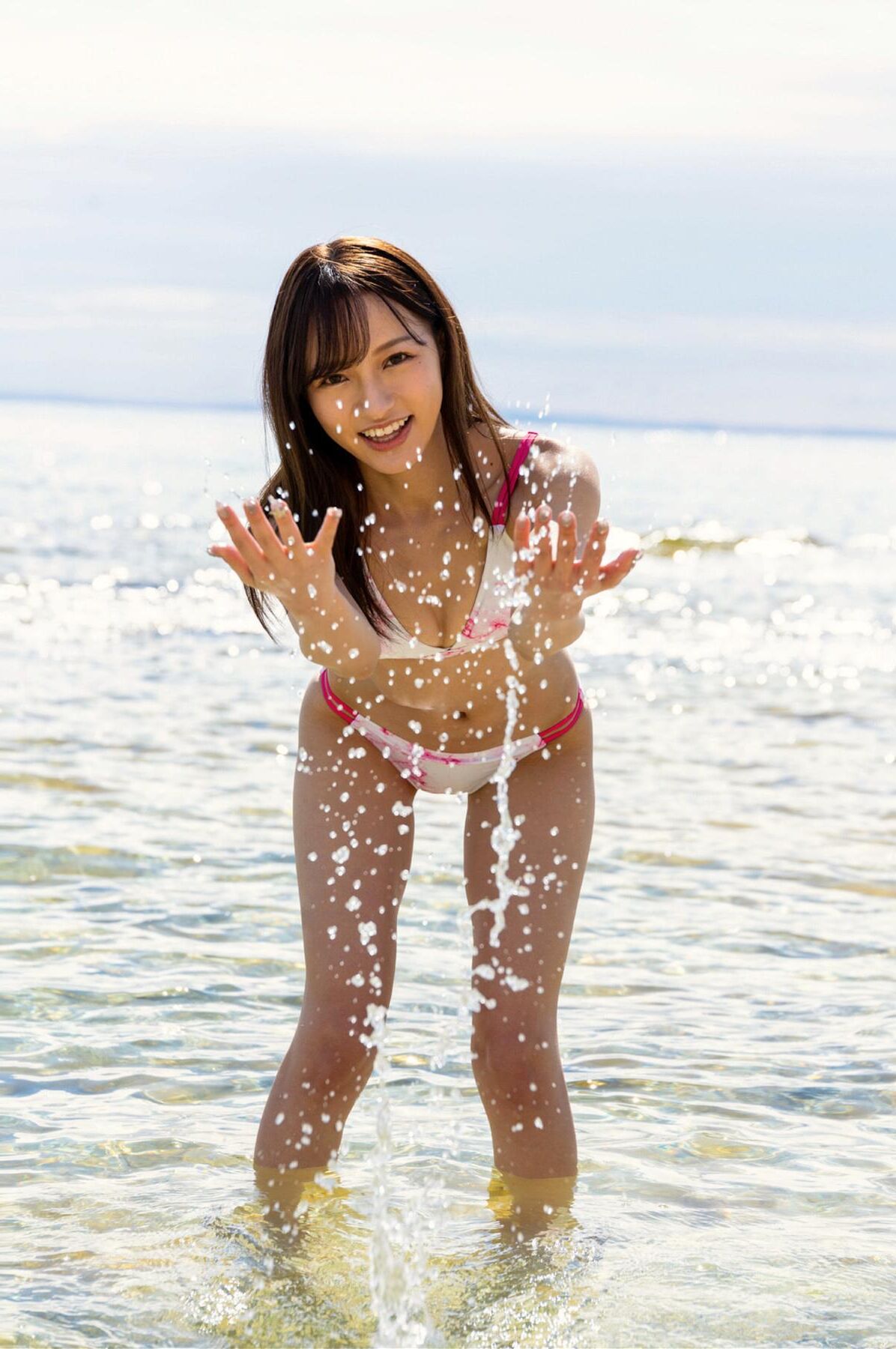 威信のある海の女神ビーチビキニヌードベスト