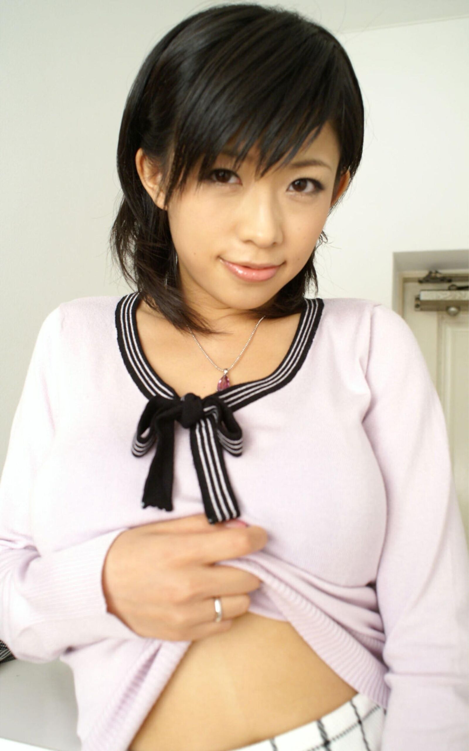 隣の既婚女性のササ・ハンド