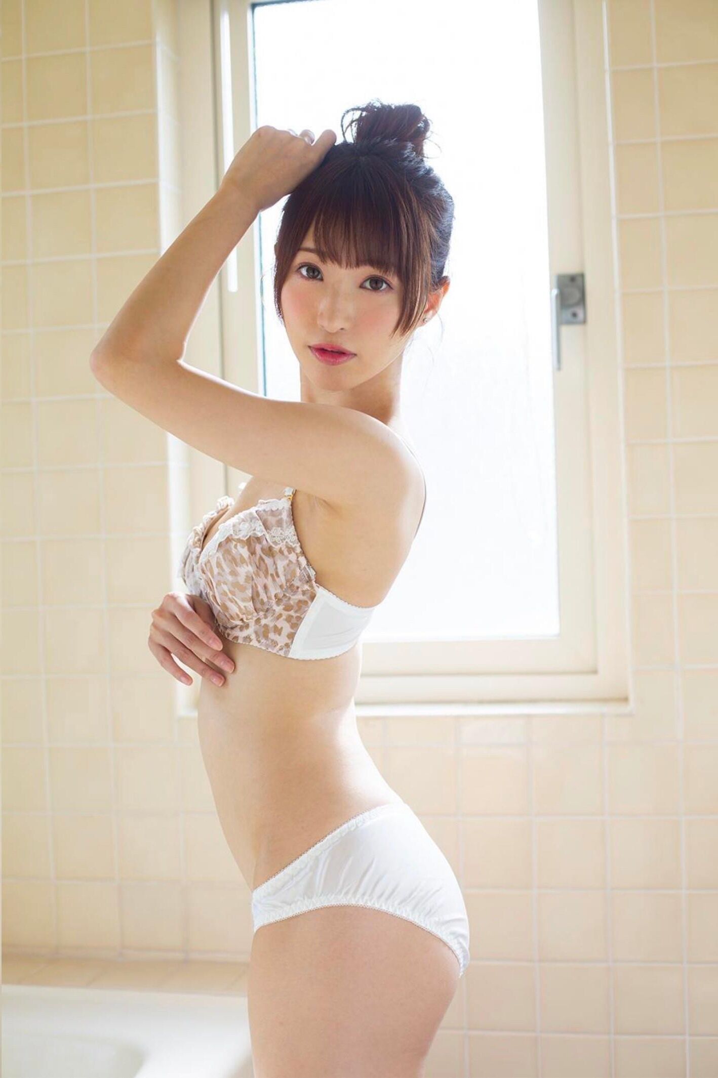 Moe Amatsuka Plus Clothing