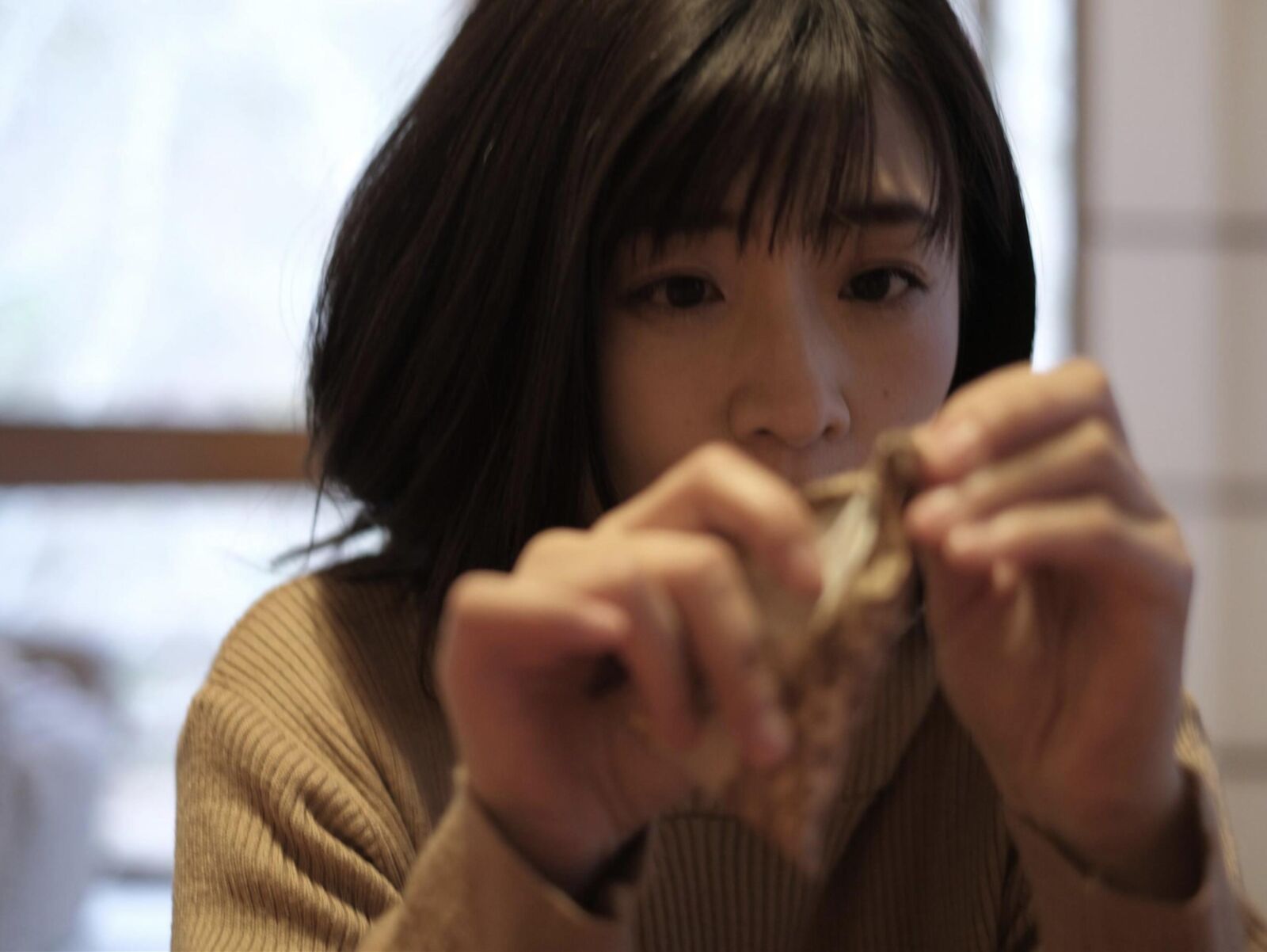 ササ・ハンダの女性