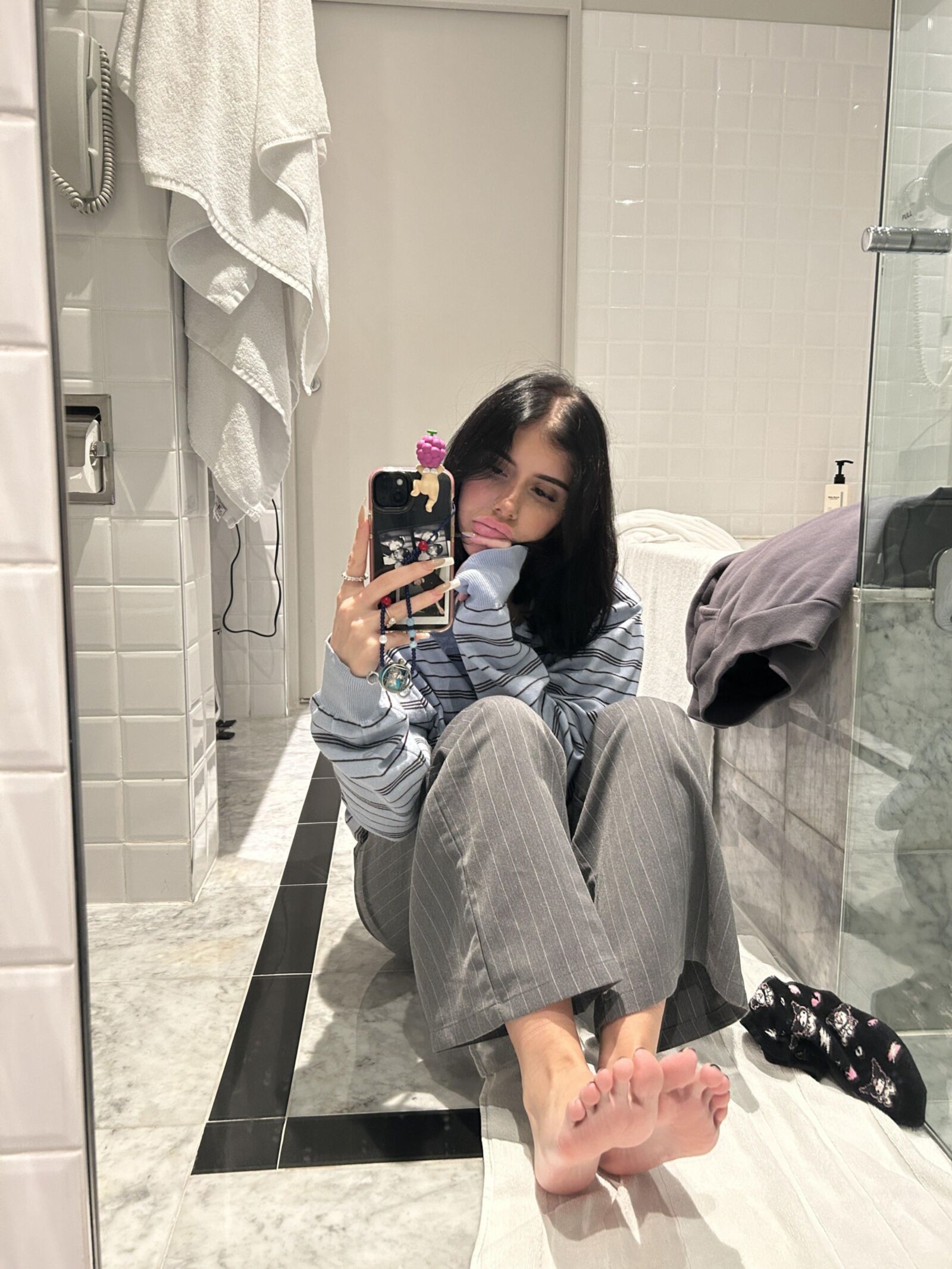 ポーズのリリムンの女王