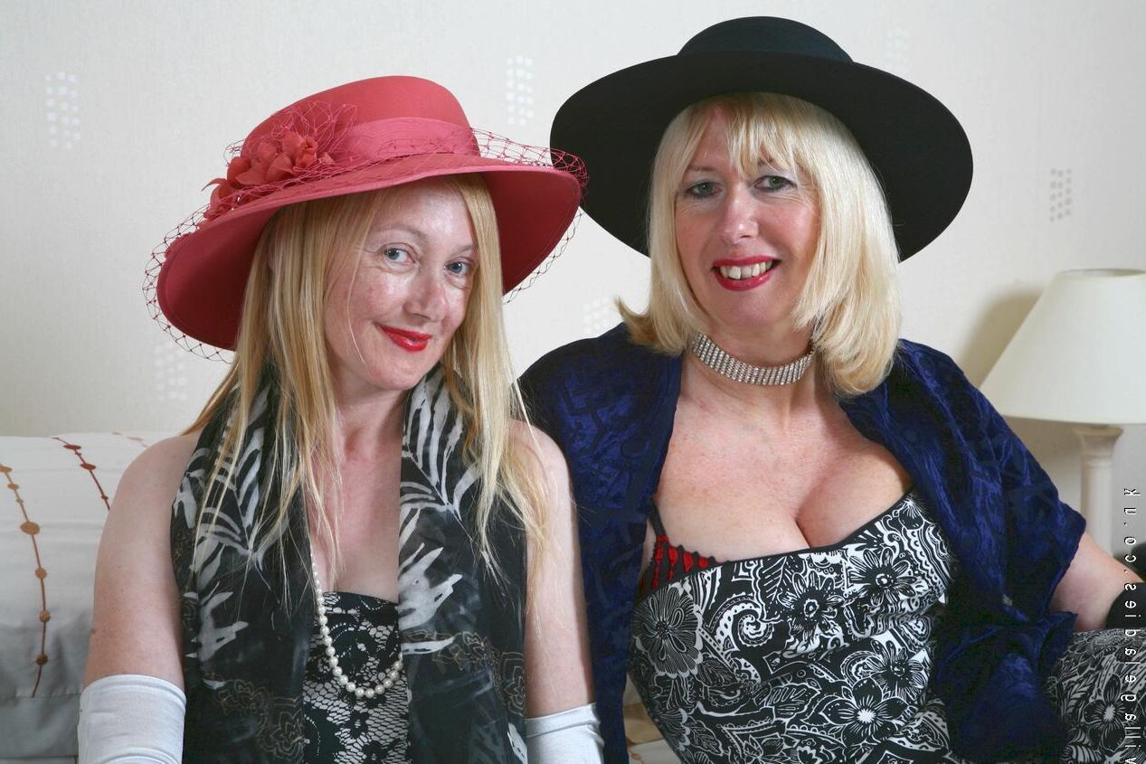 Marie and Dilys 