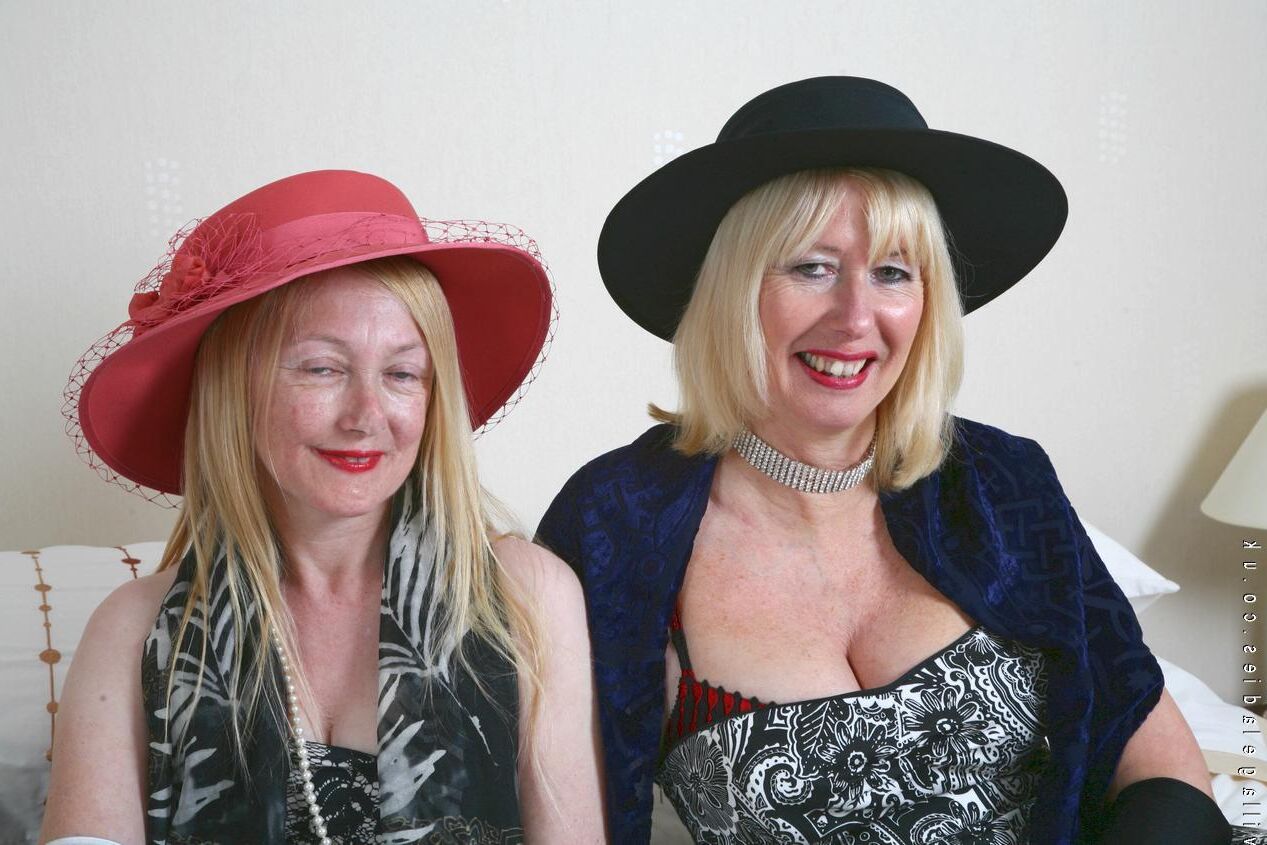Marie and Dilys 