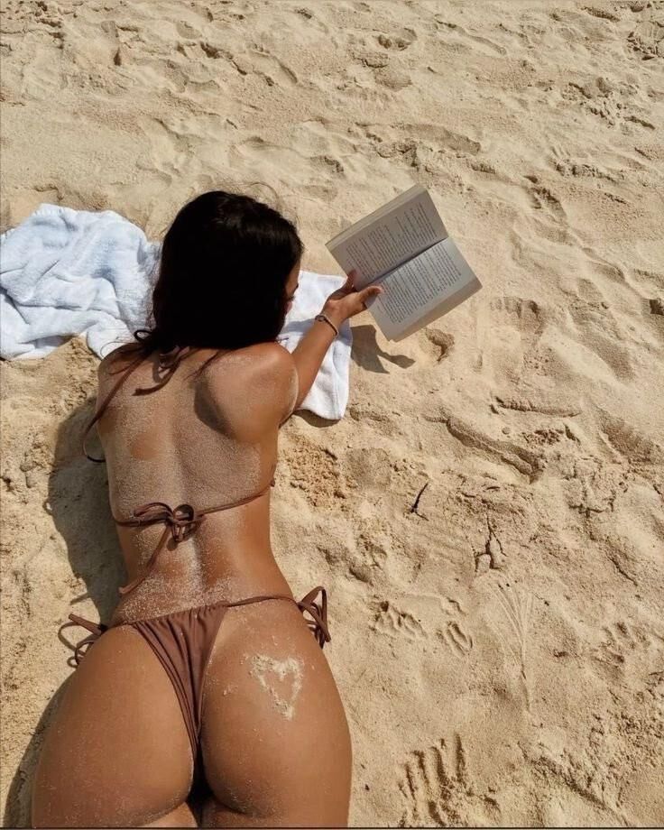 Social Media Hot Girls 