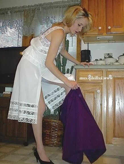 SG desconocido Set Purple Suit, White Cami