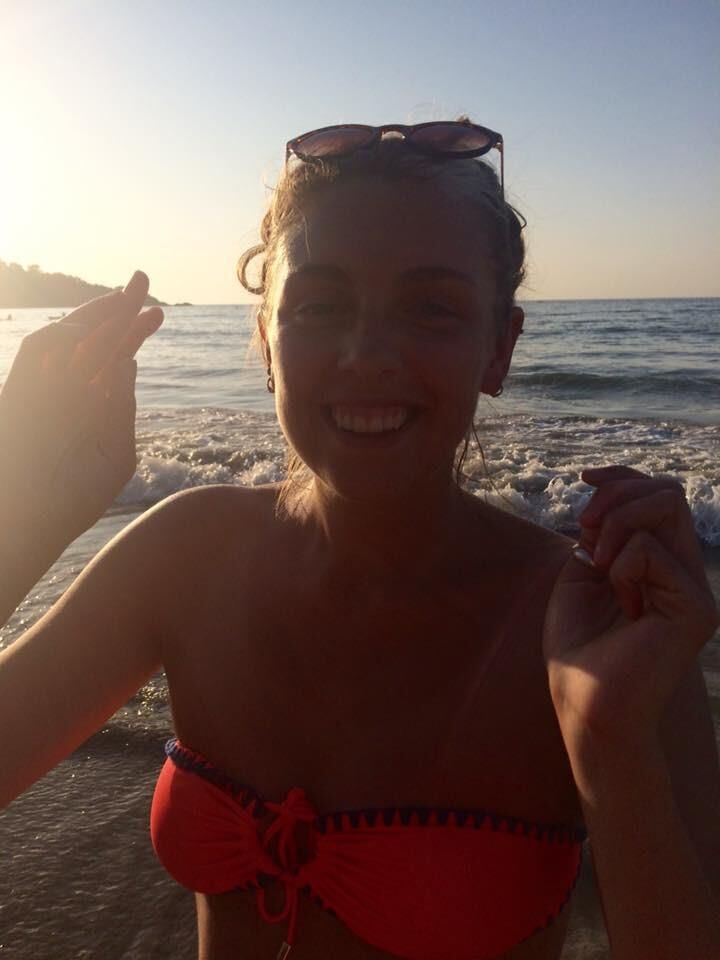 isabella rzz hot bikini
