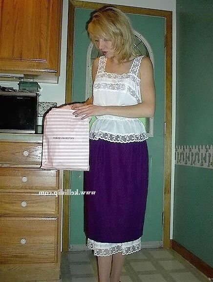 SG desconocido Set Purple Suit, White Cami
