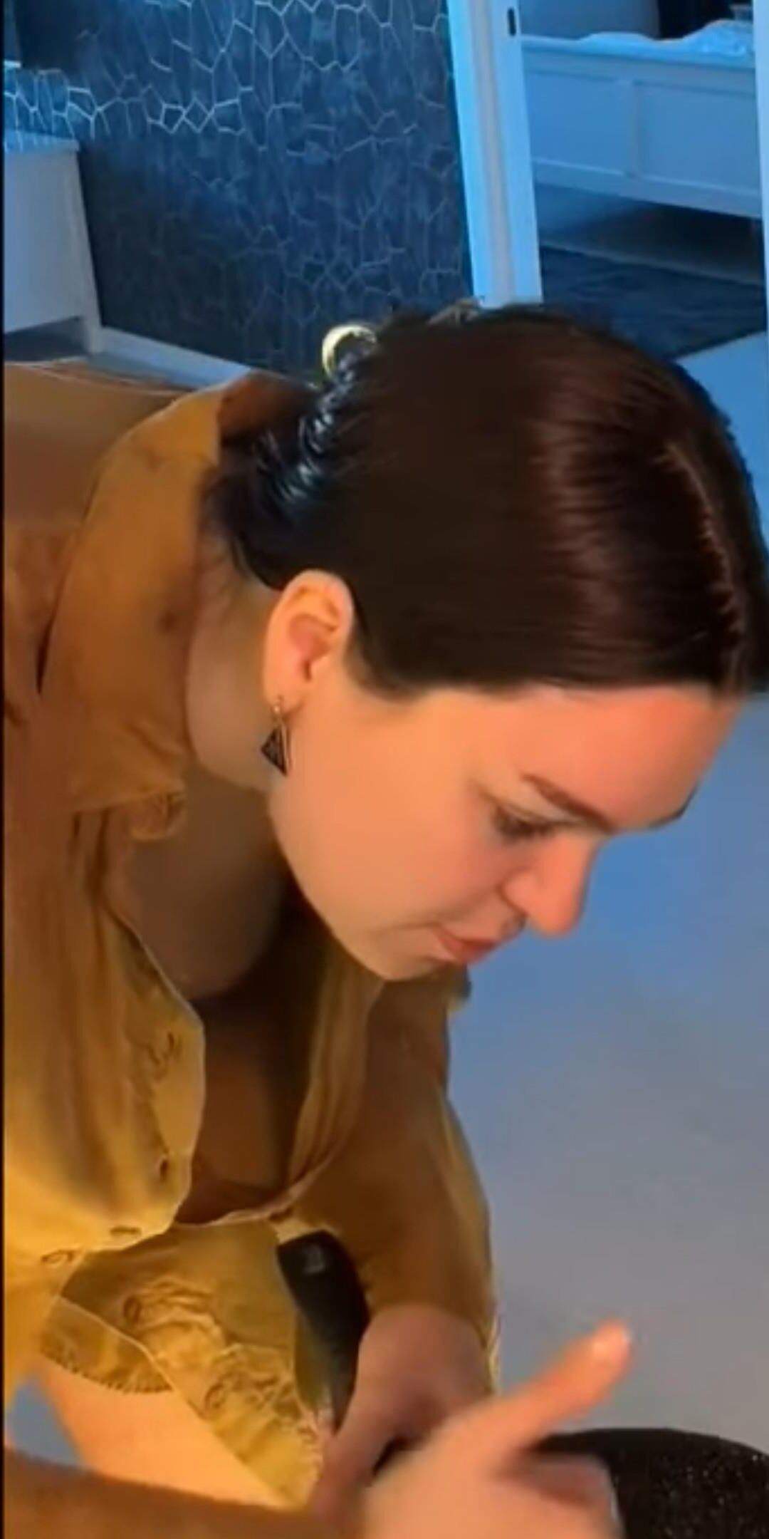 Kitchen downblouse