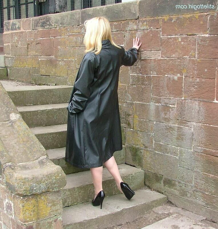 Leather Coat Woman 