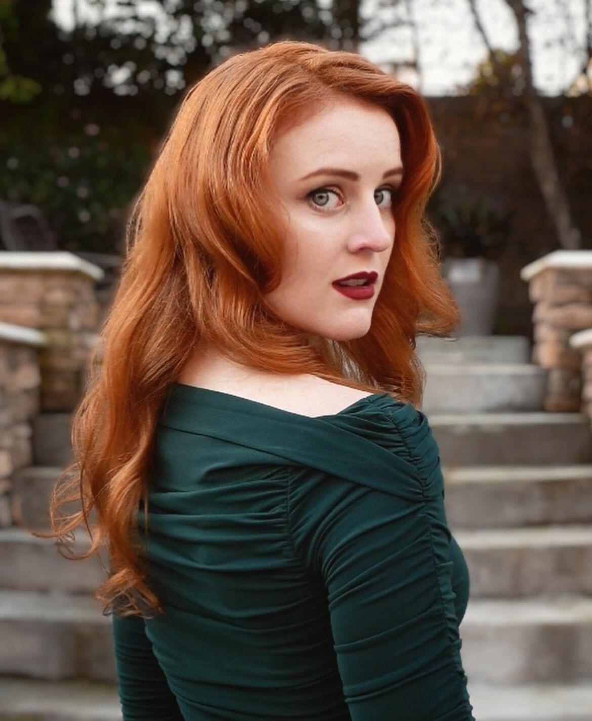 Redheads in green 
