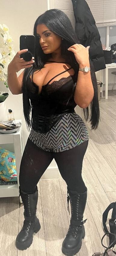 Pantyhosed 