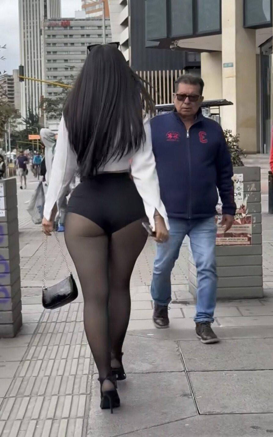 Pantyhosed 